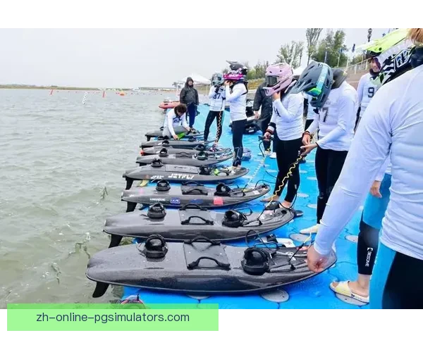 冲浪达人争霸赛：激情擂台，风浪浪头，谁将夺冠夺魁？